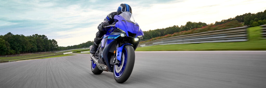 Yamaha-YZF1000R1