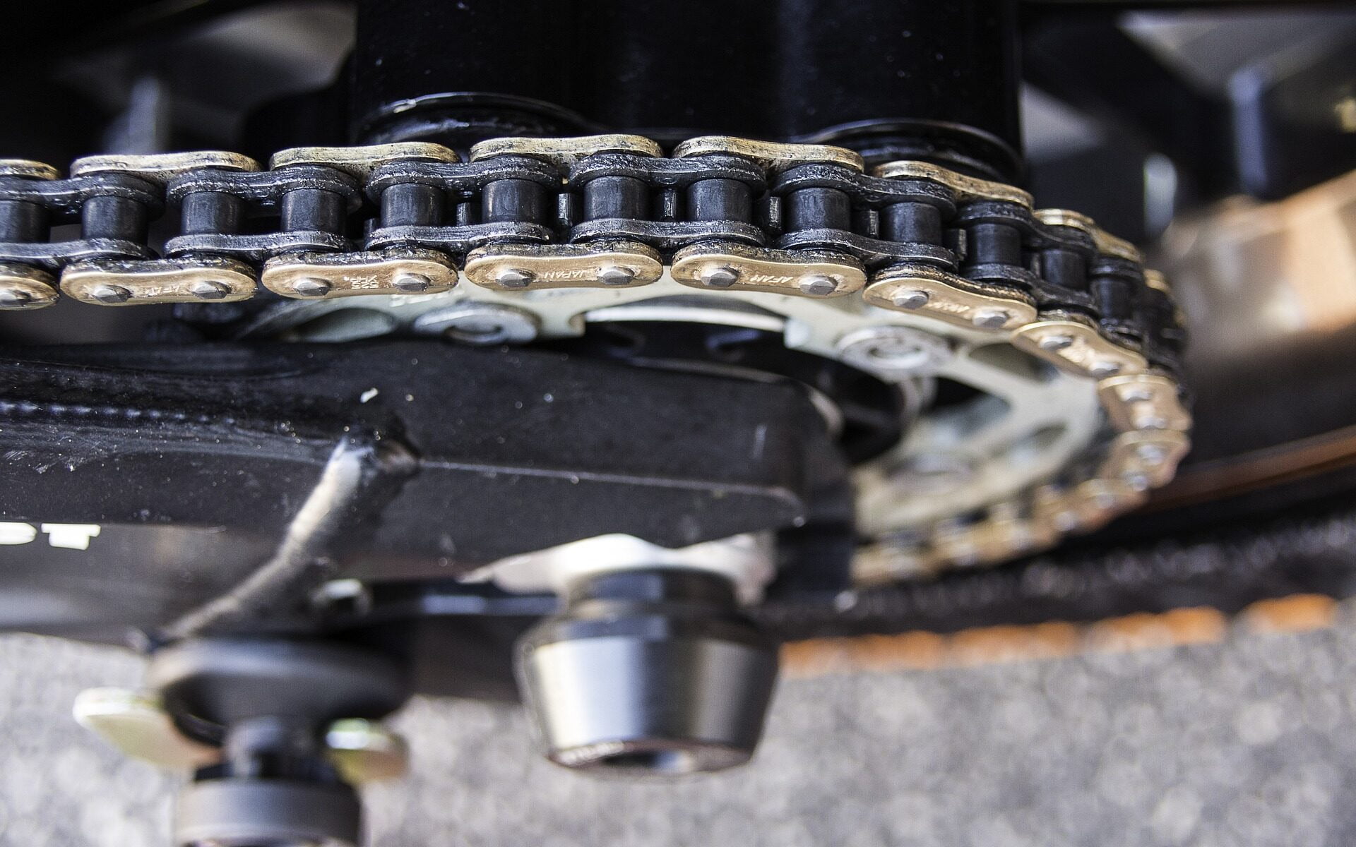 tagliando-moto_Paolinellimoto.it